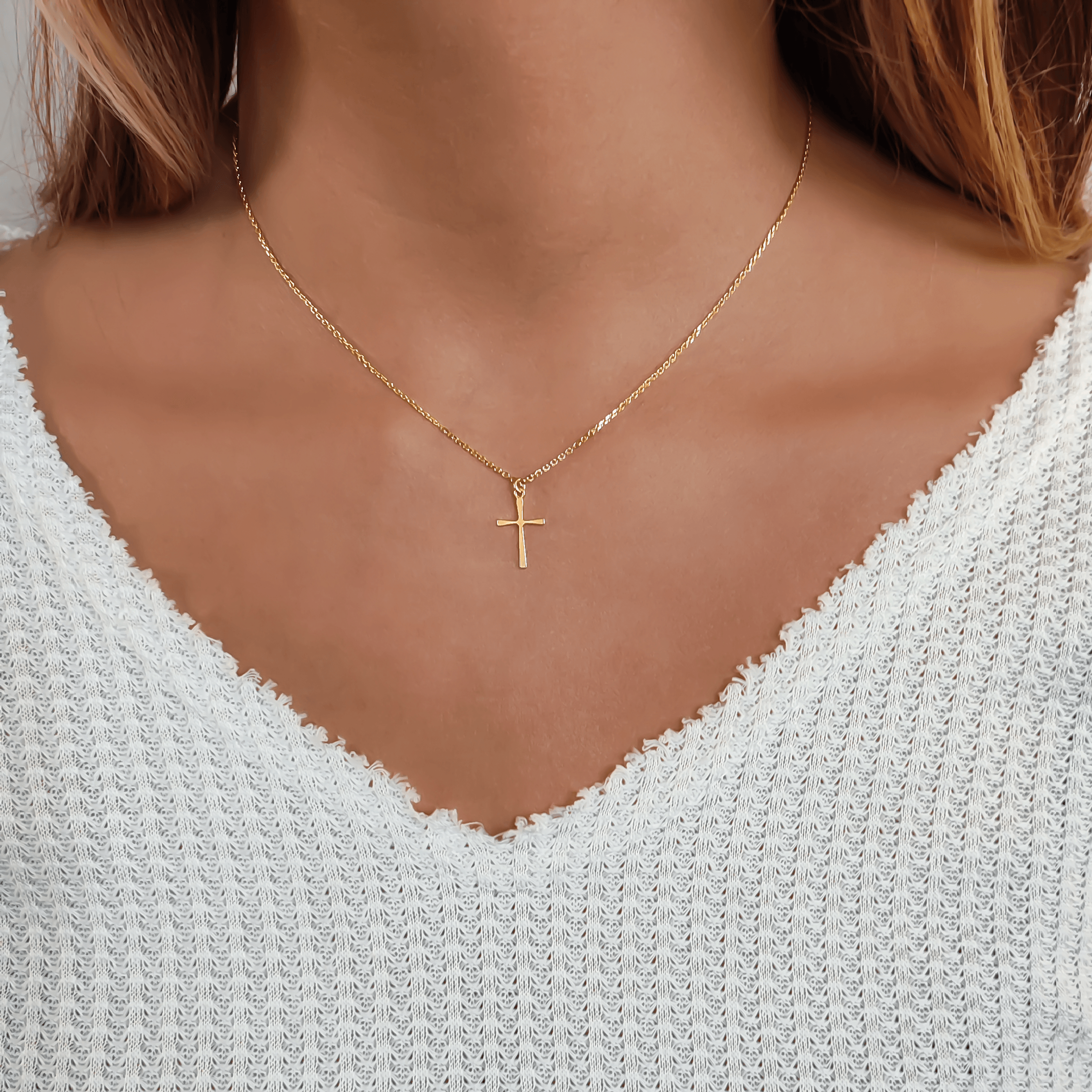 Gold Cross Necklace – annikabella