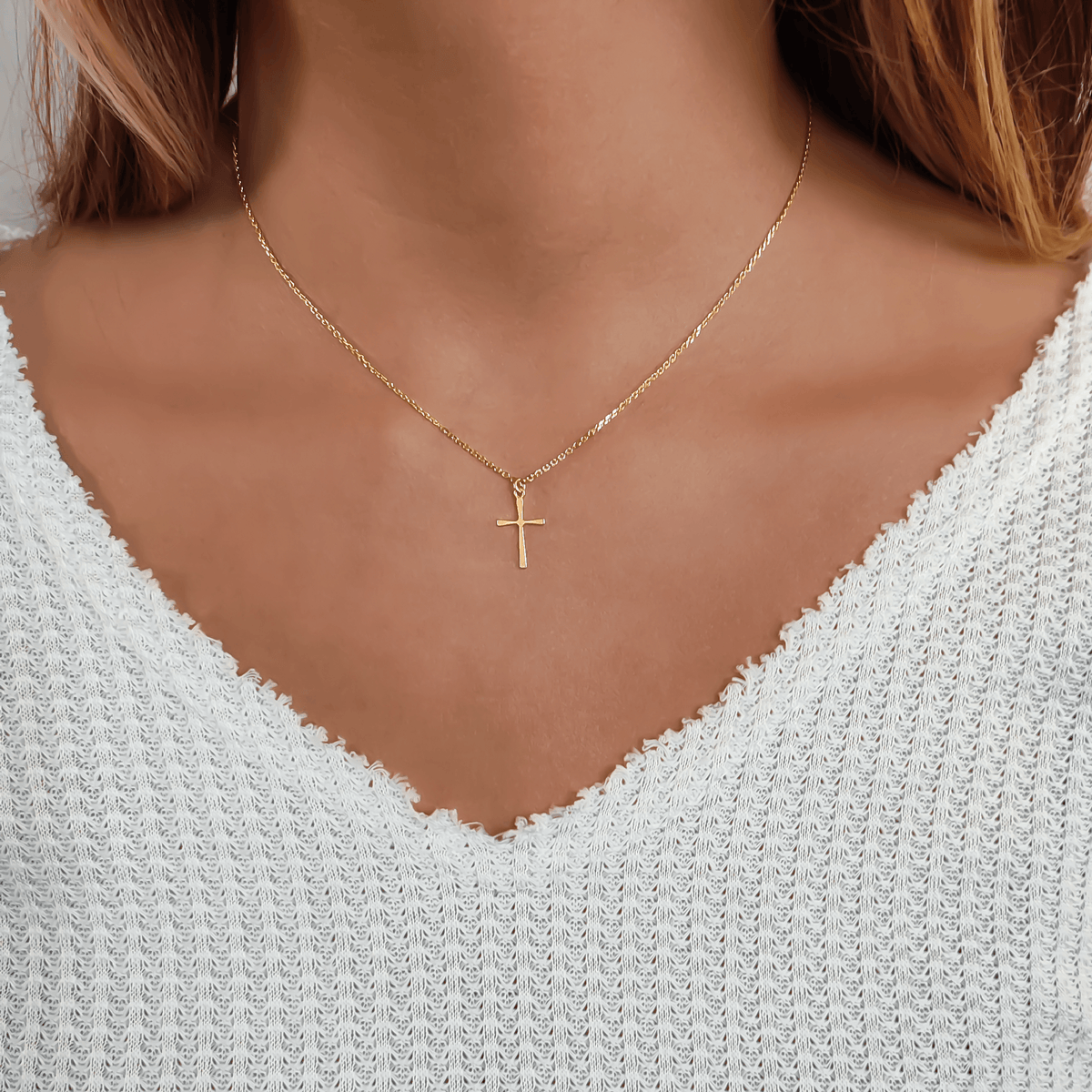 Simple 14K Rose Gold Cross Pendant for Women with Diamonds 1/10 Cttw –  North Arrow Shop