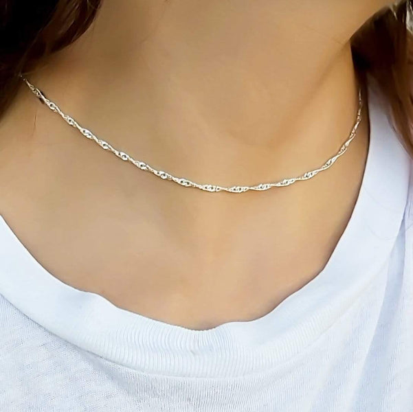 Single Heart Layered Chain Necklace – Fahrya